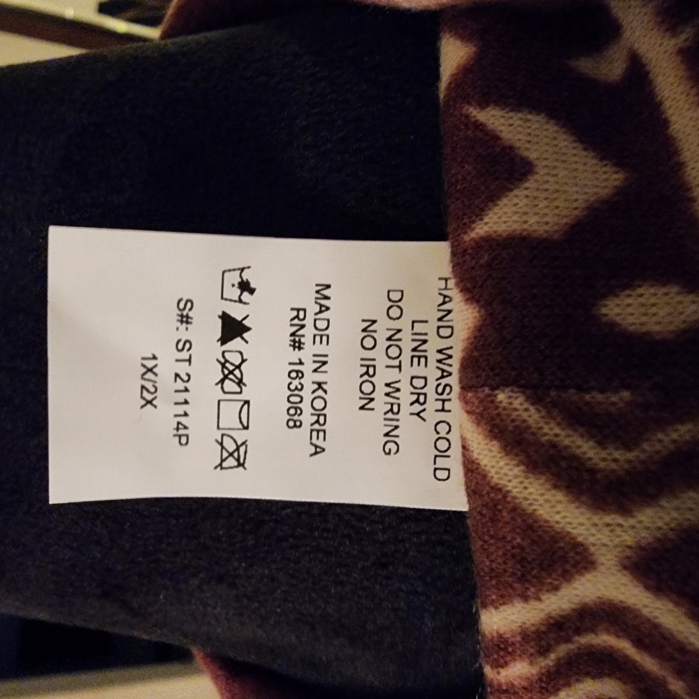 Brown Geometric Pattern Poncho - image 6